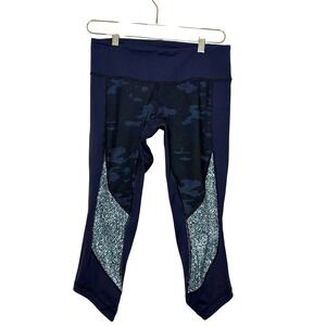 Lululemon Size 8 Navy Camo Activewear Capris Athletic Leggings Cropped Pants‎